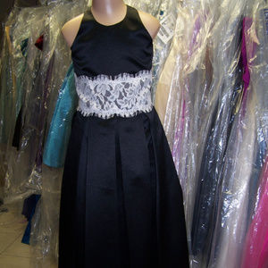 Dessy 4007...Flower Girl / Special Occasio Dress....Black...Sz 4...NWT